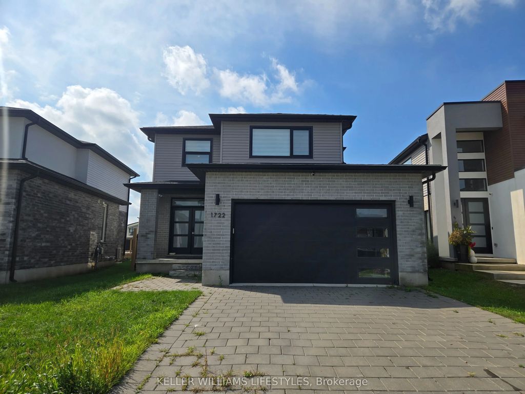 1722 Applerock Avenue, London North