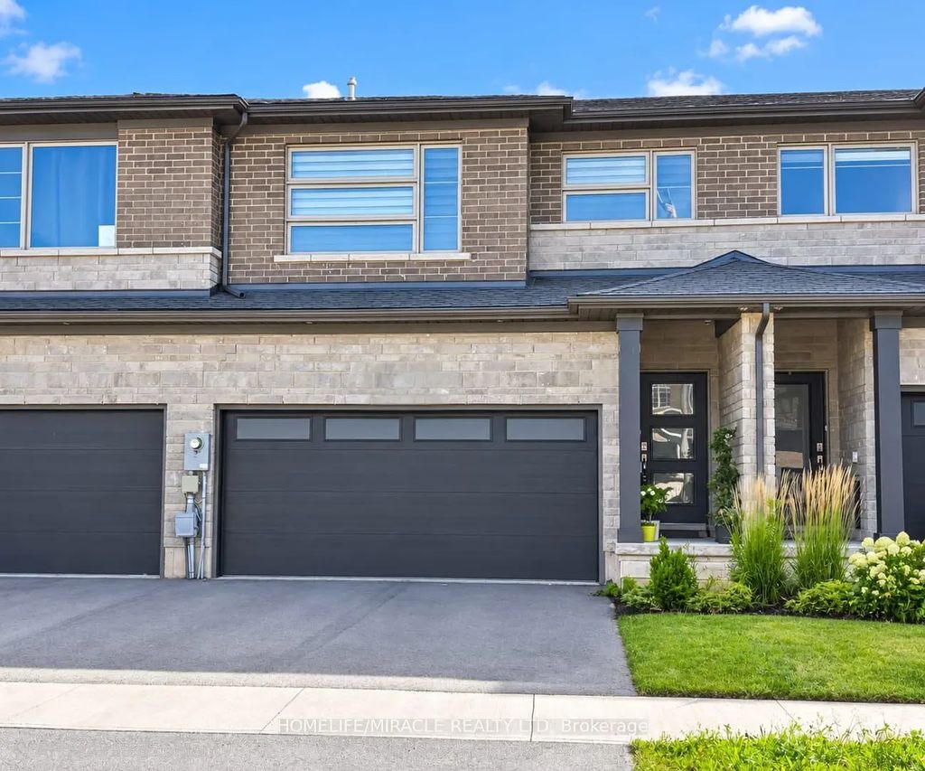7438 Jonathan Drive, Niagara Falls