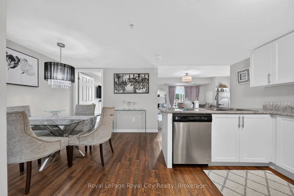 7 Kay Crescent 305, Guelph
