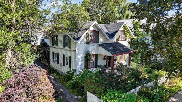 438 Main Street, Loyalist
