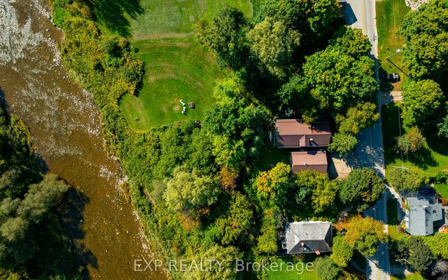 16 Mill Street, Amaranth