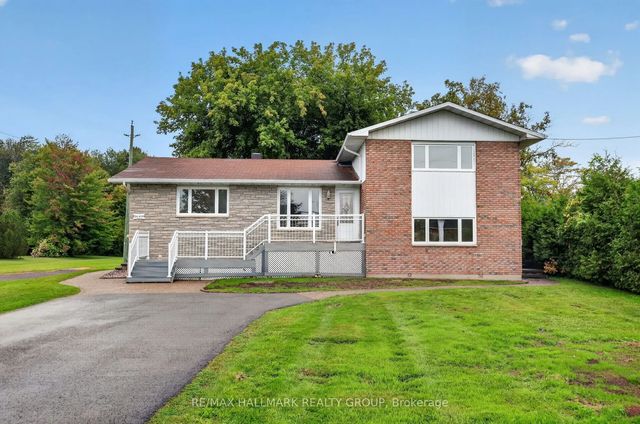 3649 Navan Road, Orleans - Convent Glen and Area