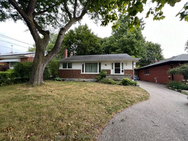9 Collingwood Street Lower, Guelph