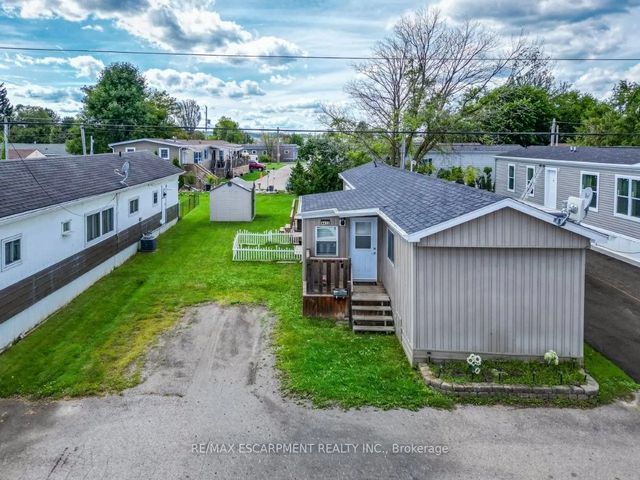 4422 Timothy Lane, Lincoln