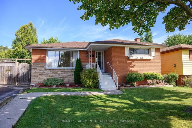 50 Berko Avenue, Hamilton