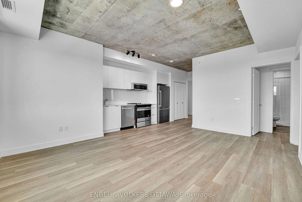 1655 Carling Avenue B1109, Carlingwood - Westboro and Area