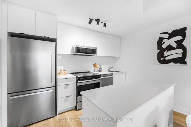 1655 Carling Avenue A1710, Carlingwood - Westboro and Area