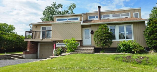 237 Queen West Street, North Dundas