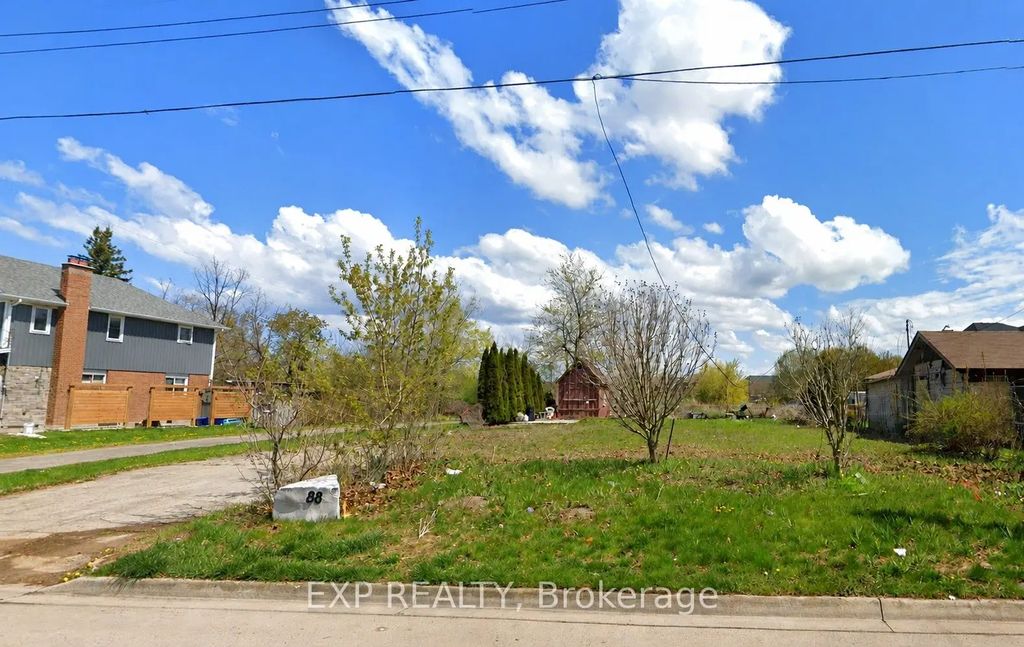 88 Creanona Boulevard, Hamilton