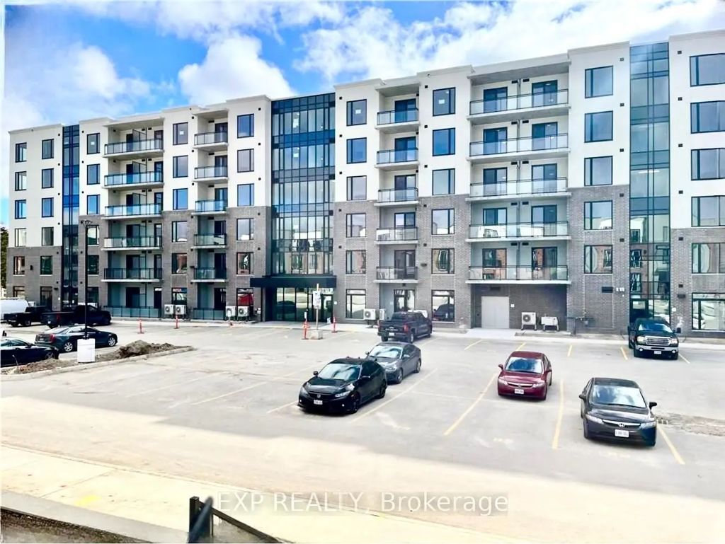 107 Roger Street 506, Waterloo