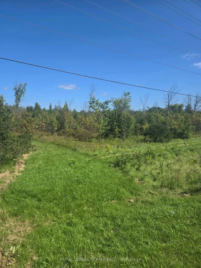 County 43 Road, Drummond/North Elmsley