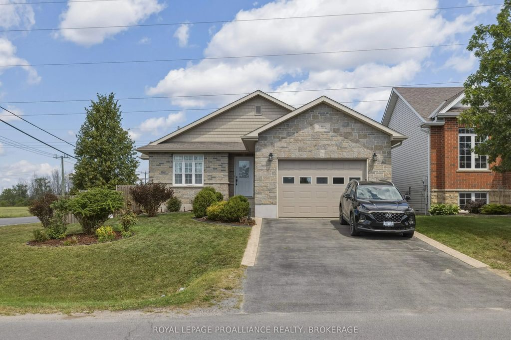 1464 Ottawa Street, Kingston