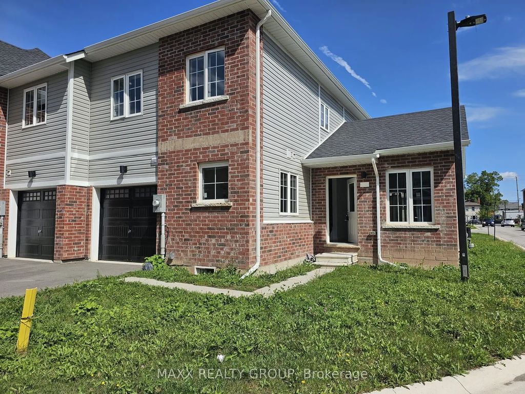 122 Highriver Trail 36, Welland