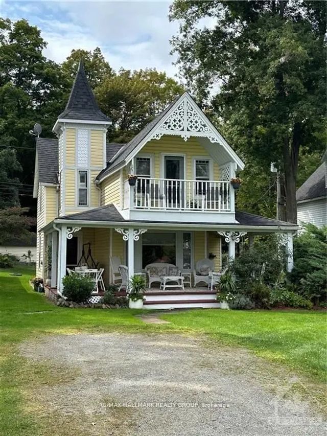 112 Mckenzie Lane, Elizabethtown-Kitley