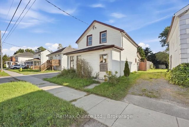 13 Boswell Street, Belleville