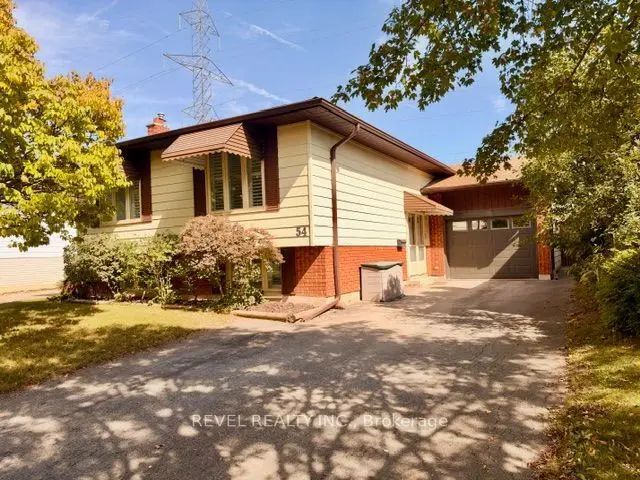 54 Lysanda Avenue, London South