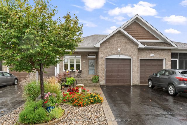 12 Royalty Way, North Grenville