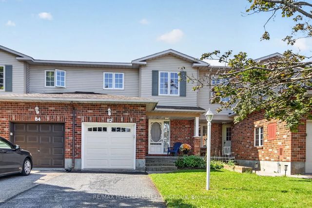 82 Whalings Circle, Stittsville - Munster - Richmond