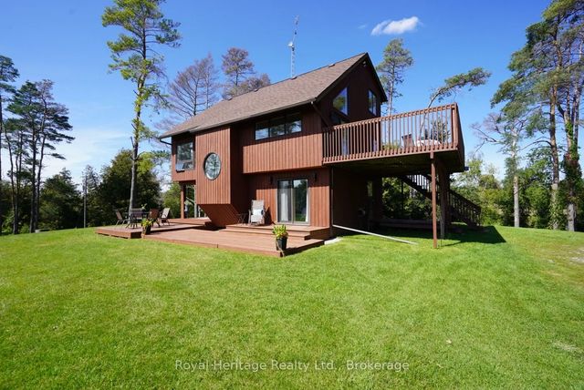 215 Fifth Line Dummer South Road, Douro-Dummer