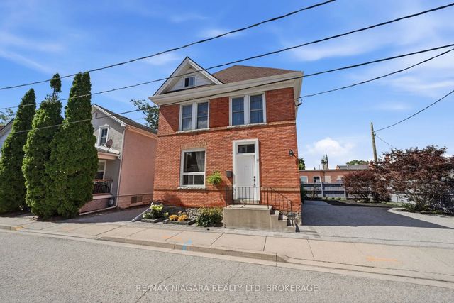 8 Trafalgar Street, St. Catharines