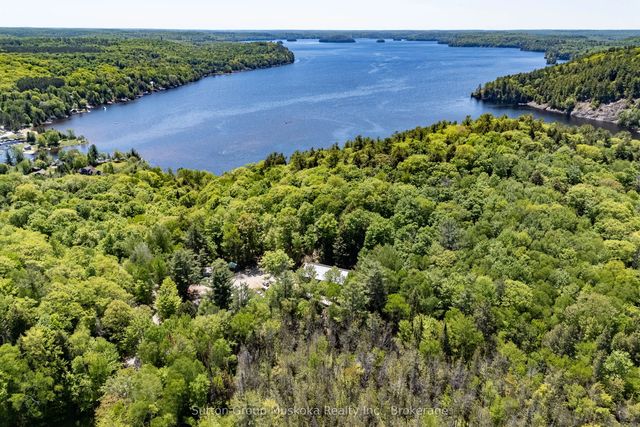 1467 North Mary Lake Road, Huntsville