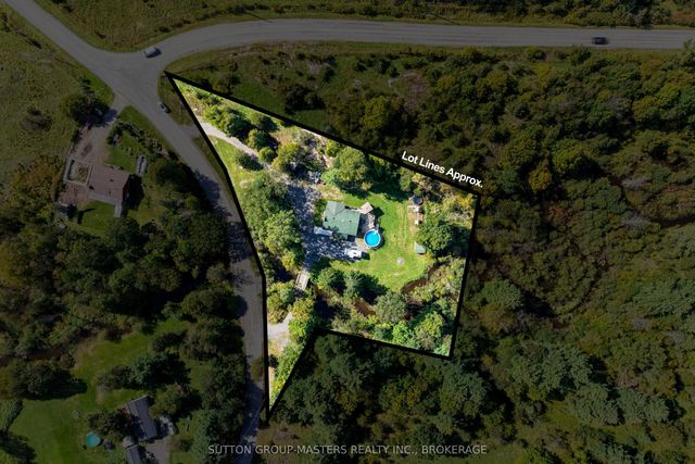 754 Church Road, Stone Mills