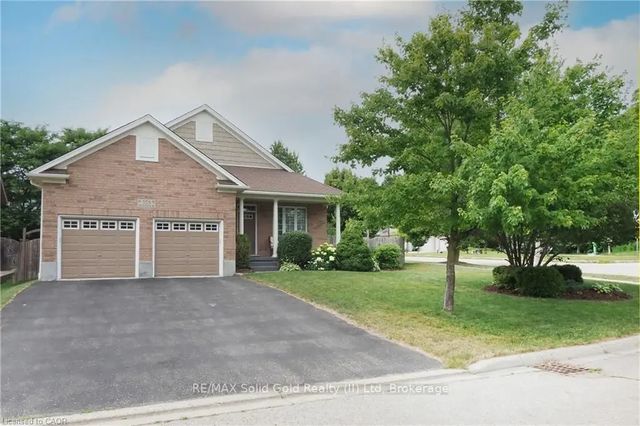 559 Springwater Drive, Waterloo