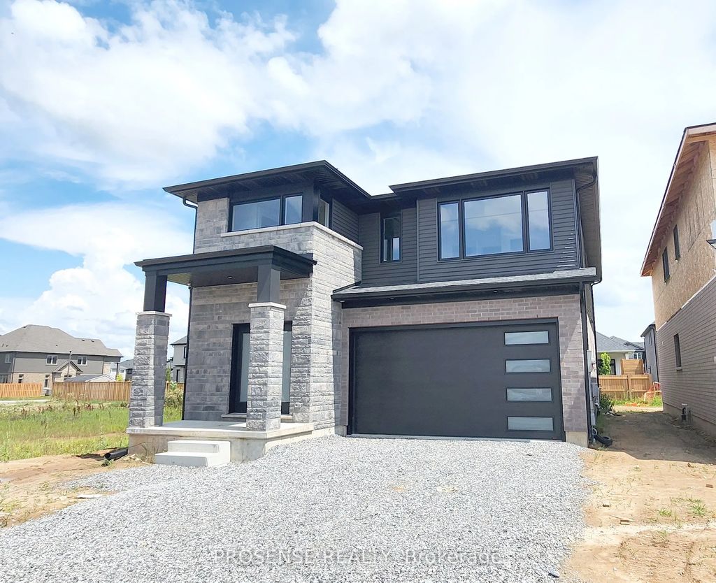 15 Samuel Avenue, Pelham
