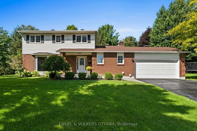 109 Inniskillin Drive, Carp - Huntley Ward