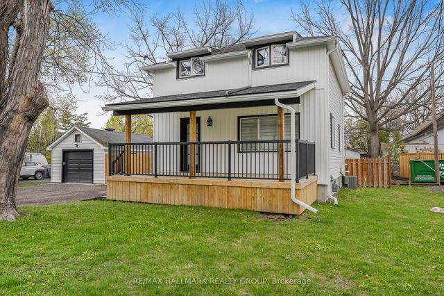 2545 Market Street, Orleans - Cumberland and Area