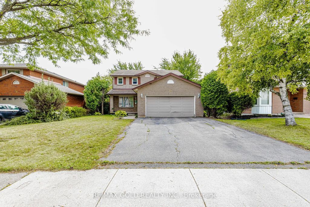 74 Parkplaza Drive S, Hamilton
