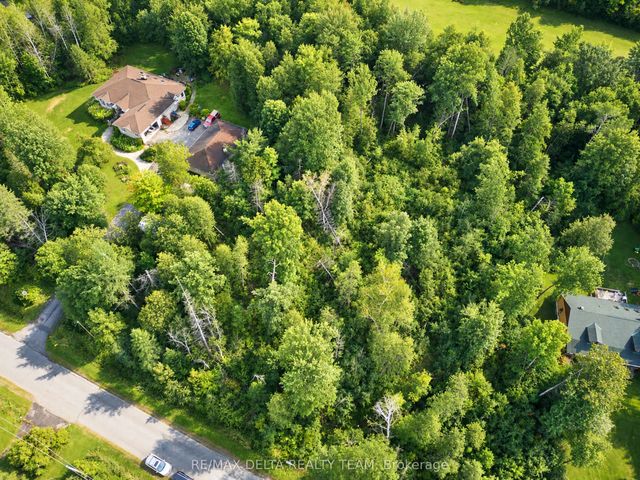 4595 Whispering Willow Drive, Orleans - Cumberland and Area
