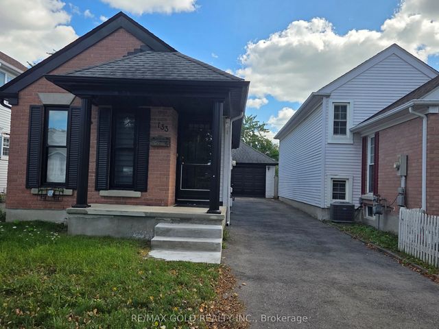 133 Wake Robin Drive, Kitchener