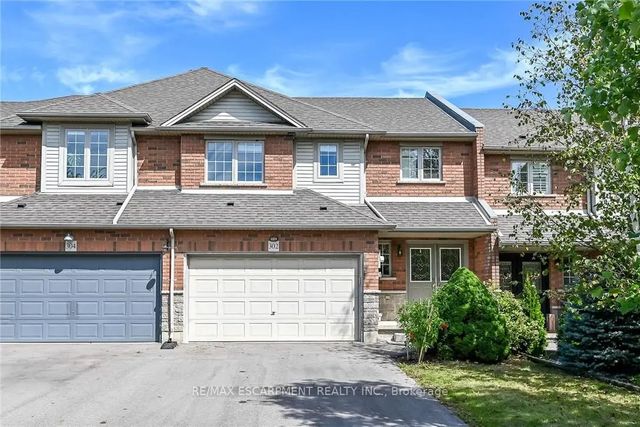 302 Southbrook Drive, Hamilton