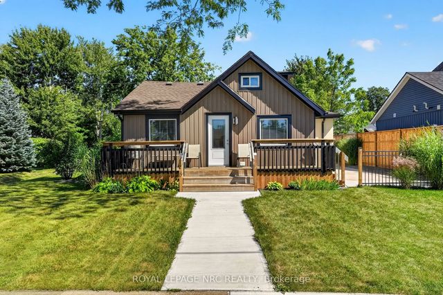 220 Rosewood Avenue, Fort Erie