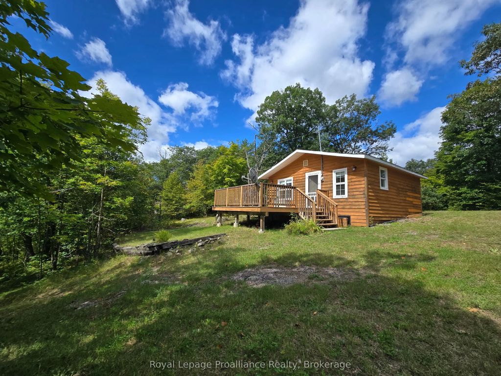 1319 Baker Valley Road, Frontenac