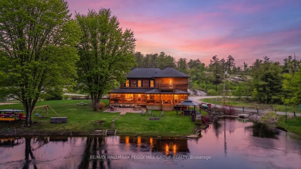 1002 Cowbell Lane, Gravenhurst