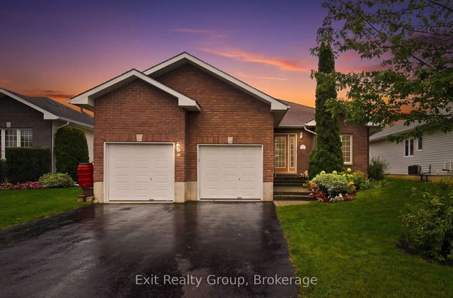 26 Aletha Drive, Prince Edward County