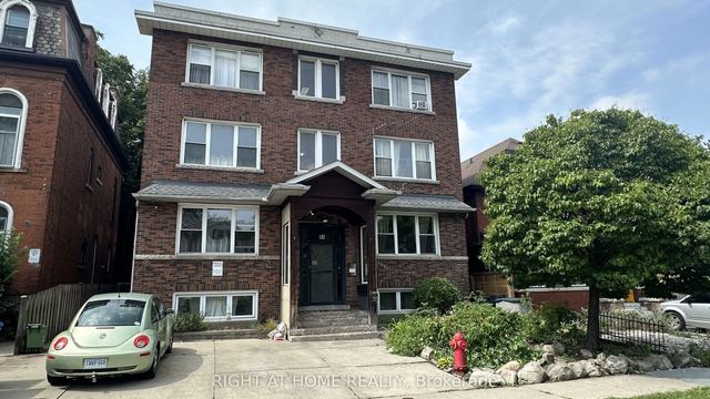 84 Proctor Boulevard, Hamilton