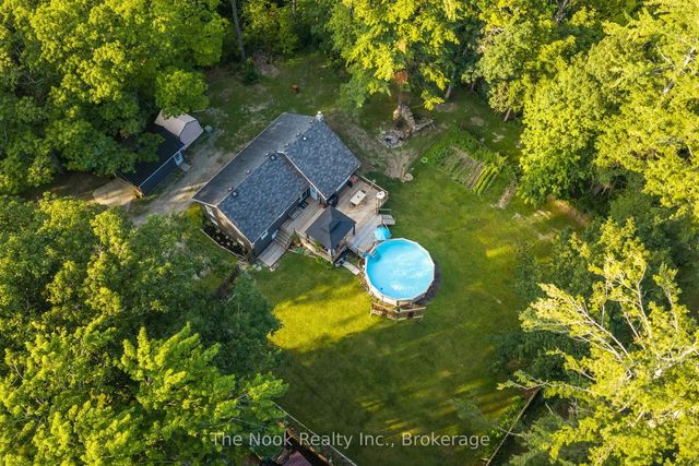 5203 Valleyview Crescent, Hamilton Township