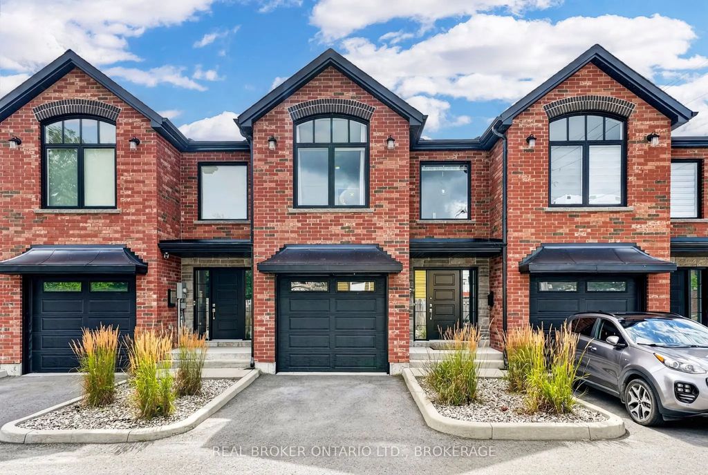 2-c Mcconnell Avenue, Cornwall