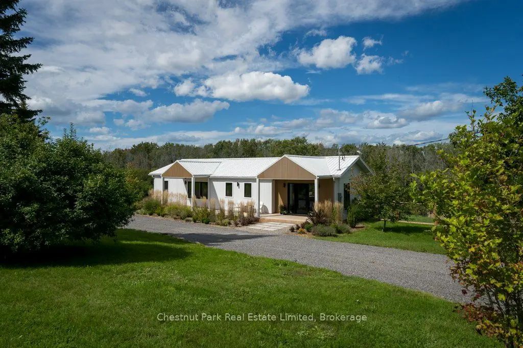 1108 Closson Road, Prince Edward County