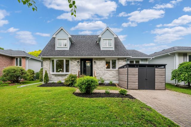 22 Heritage Drive, Loyalist