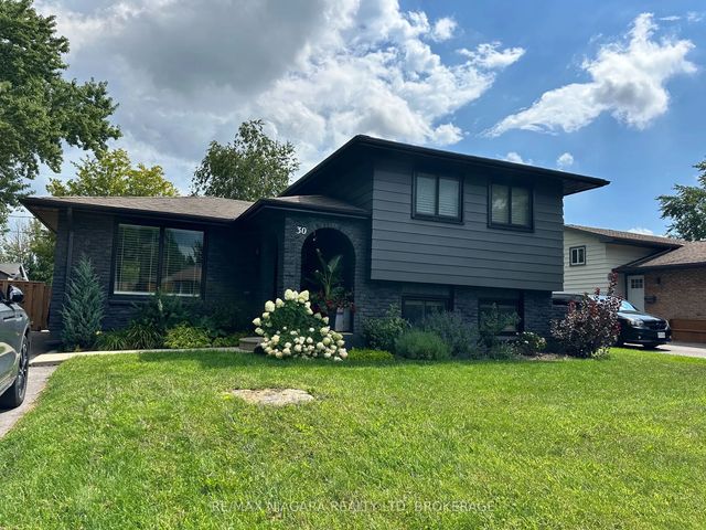 30 Colonial Street Lower, Welland