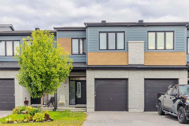 477 Cope Drive N, Kanata