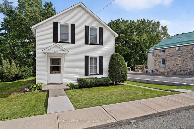529 Dibble Street W, Prescott