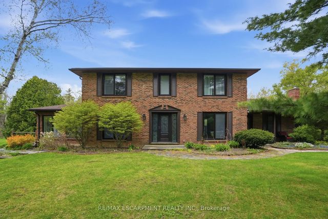 3918 Maddaugh Road, Puslinch