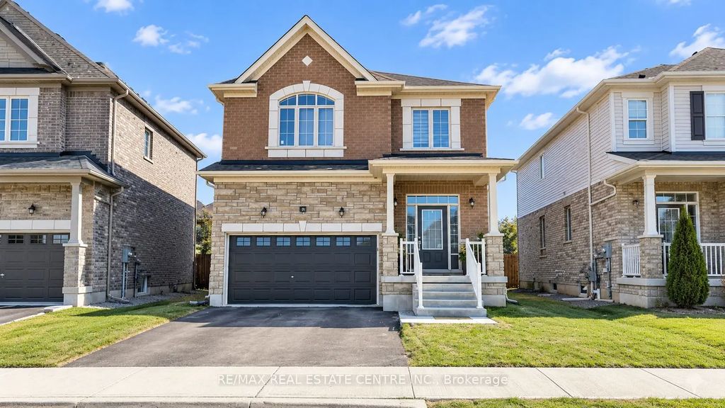 156 Lumb Drive, Cambridge