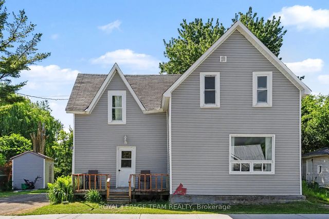 10486 Clark Road, North Dundas