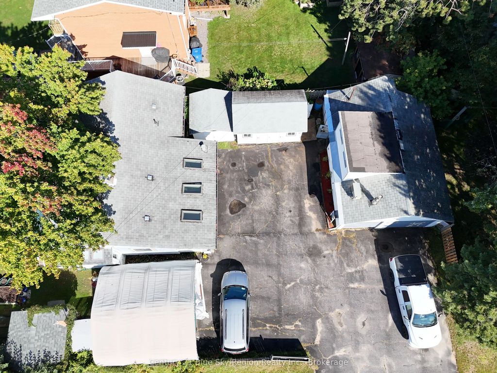 142 Lee Avenue, North Bay